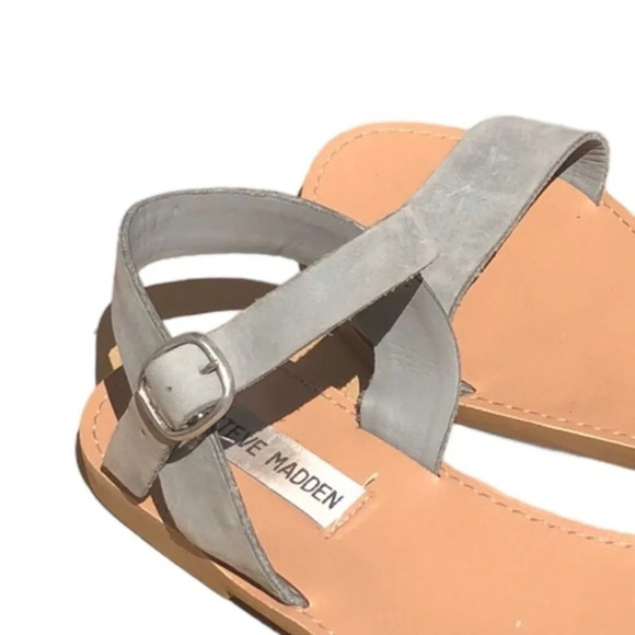 Steve Madden Women's Gray Open Toe Buckle Strap Daelyn Dress Sandals Size 8 - Picture 2 of 12